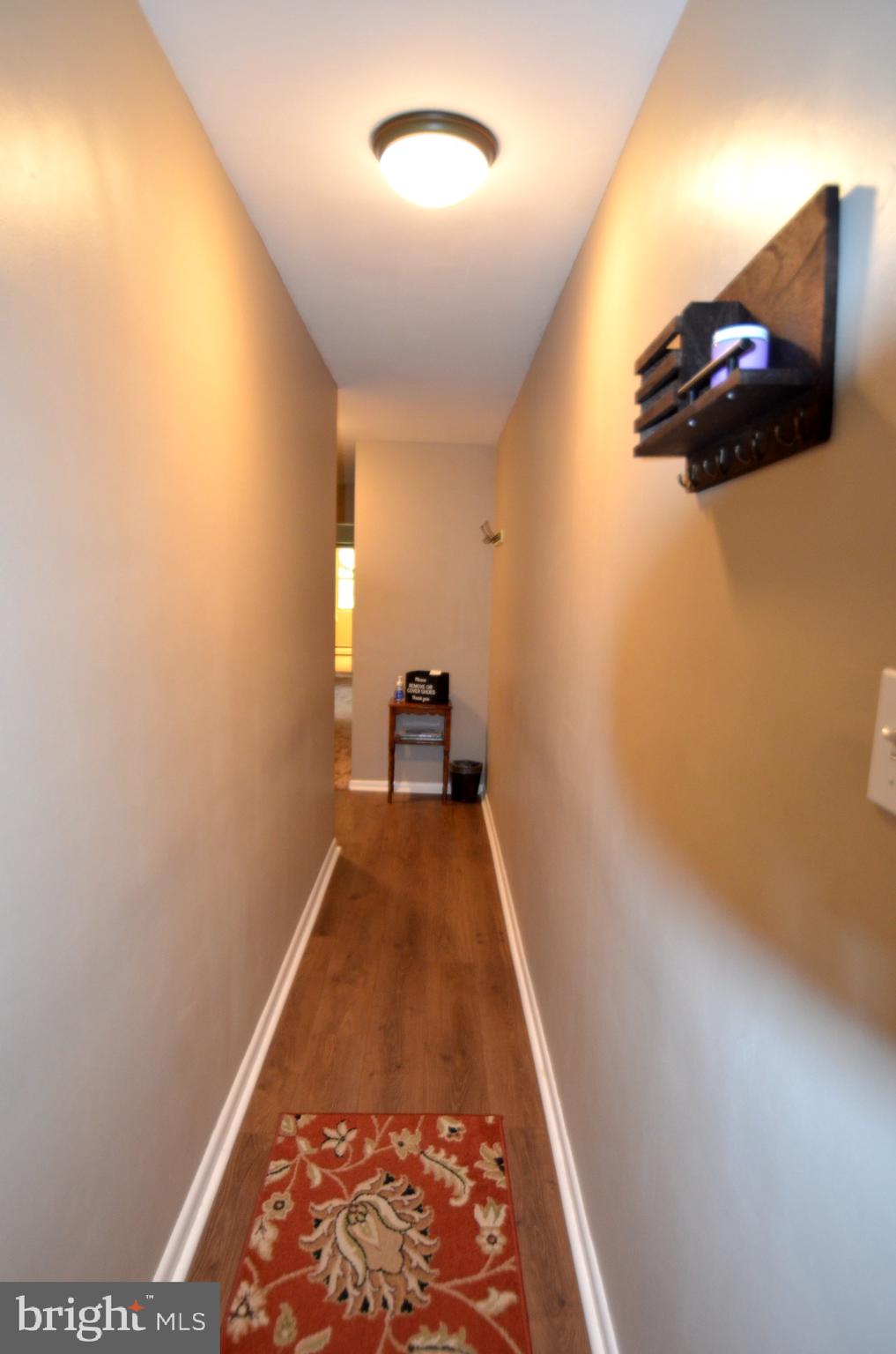 383 Lakeside Road, Unit 106 Ardmore, PA 19003 - Photo 4 of 28