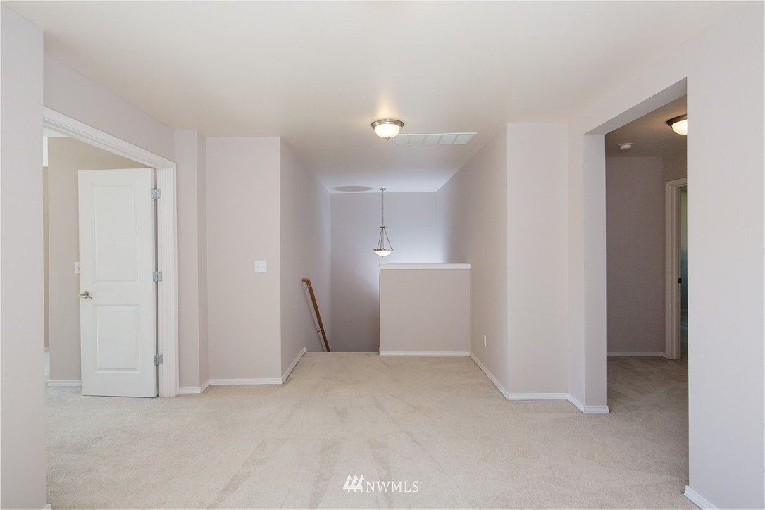 3922 Northeast 4th Circle Renton, WA 98056 - Photo 21 of 23
