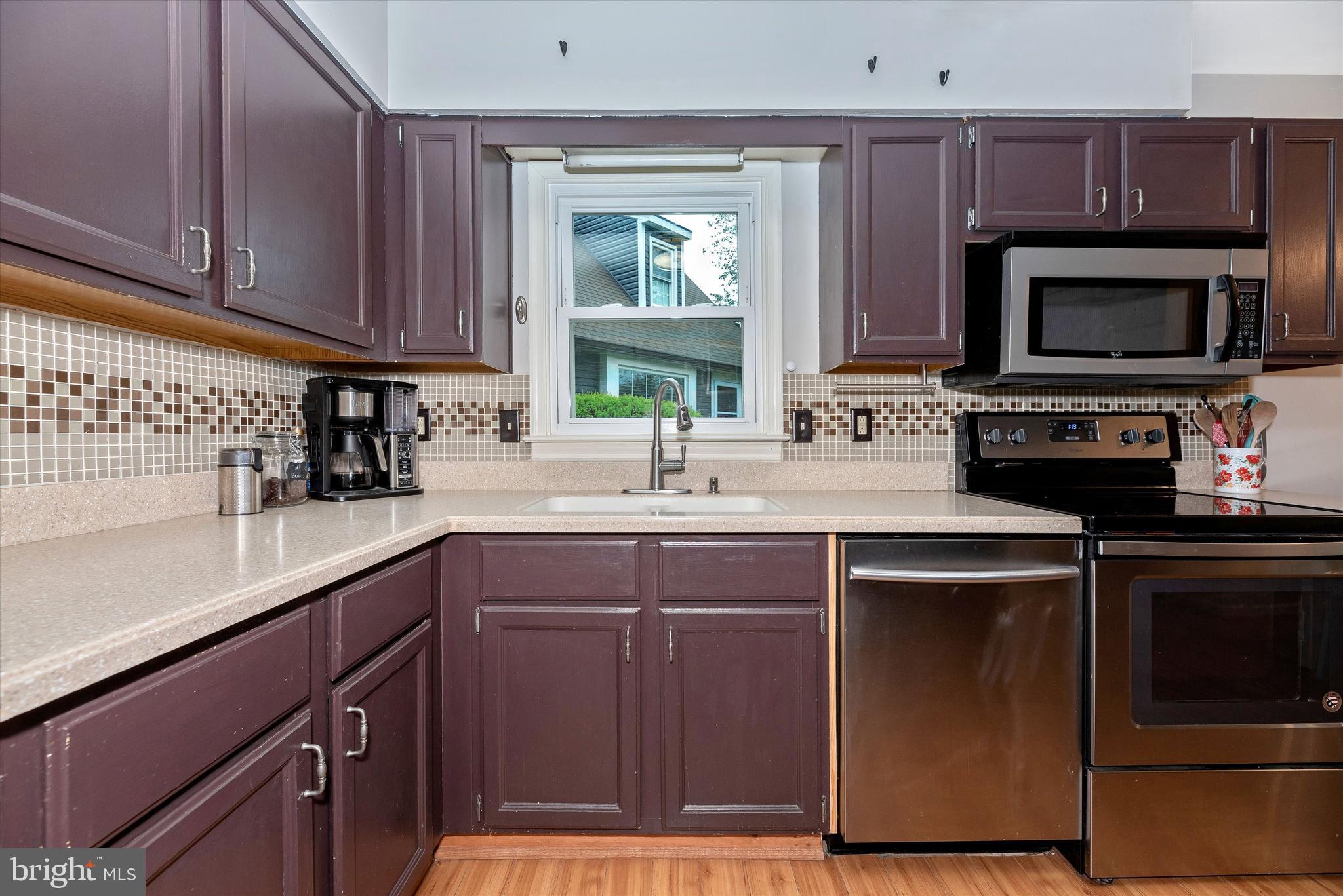 6567 Edgewood Road New Market, MD 21774 - Photo 12 of 60 Lots of counter space in this kitchen!