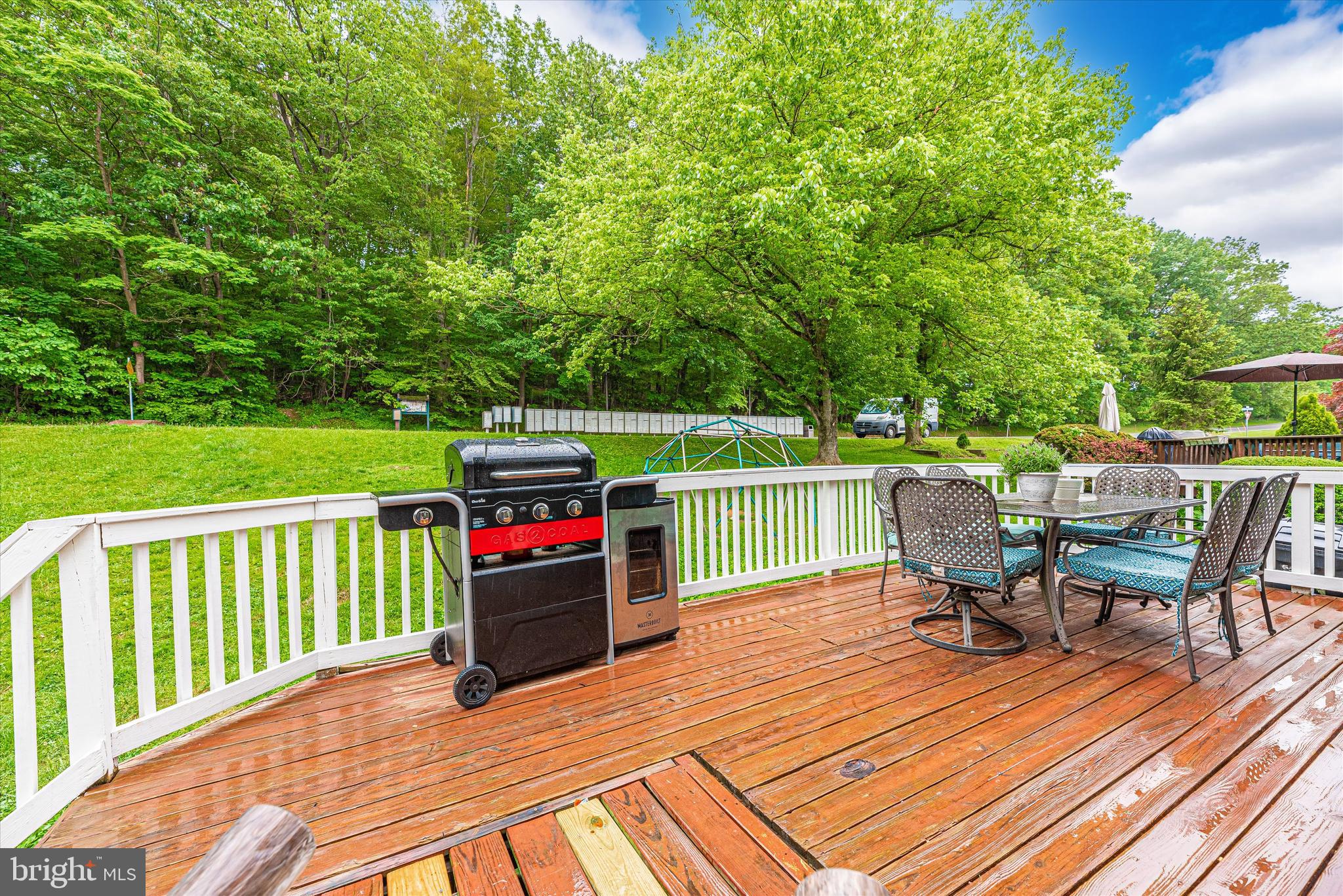 6567 Edgewood Road New Market, MD 21774 - Photo 43 of 60 Grill dinner and dine alfresco!