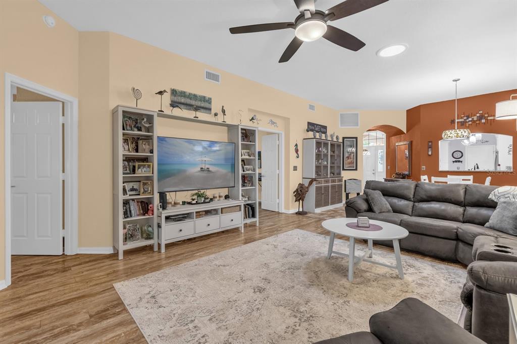 7945 Southwest 115th Loop Ocala, FL 34476 - Photo 9 of 32 Gallery Image 9