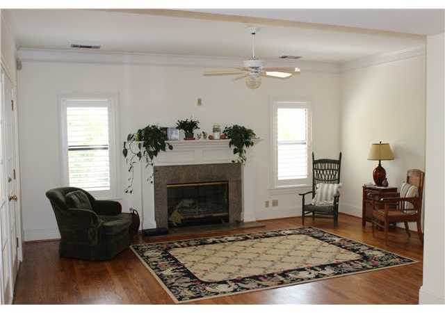 468 Rudd Road Vista, CA 92084 - Photo 11 of 21 Family Room with French doors to backyard deck