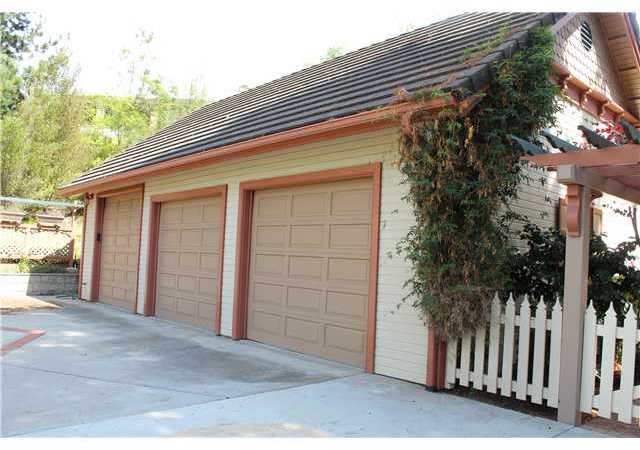 468 Rudd Road Vista, CA 92084 - Photo 9 of 21 The Car Detached Garage Building