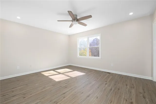 $2,395 | 1854 Cooper Lake Drive Southeast, Smyrna, GA 30080