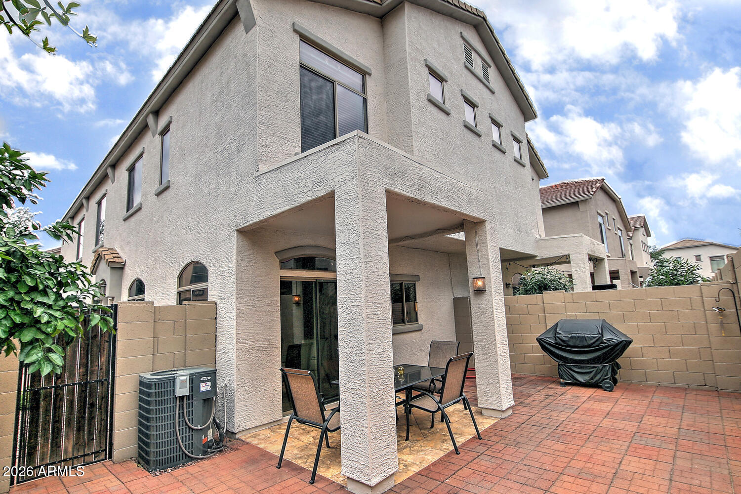 2150 East Bell Road, Unit 1069 Phoenix, AZ 85022 - Photo 4 of 33 a view of outdoor space yard and patio