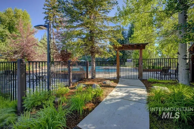 $65,000 | 1391 Hearthstone Court, Unit 18D, McCall, ID 83638