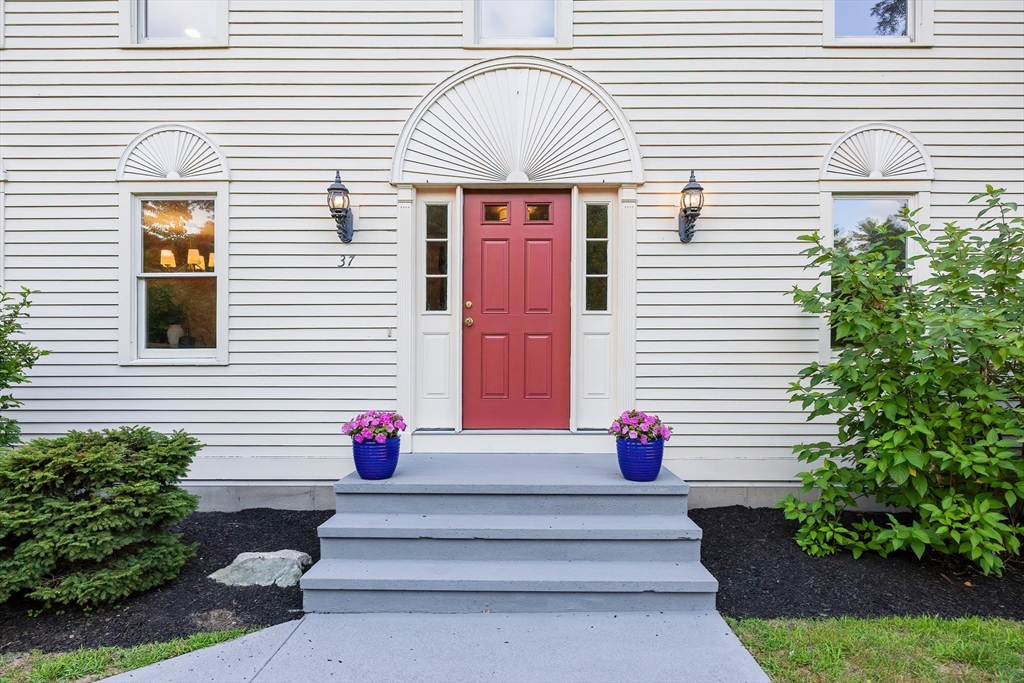 37 Annetta Road Ashland, MA 01721 - Photo 7 of 41