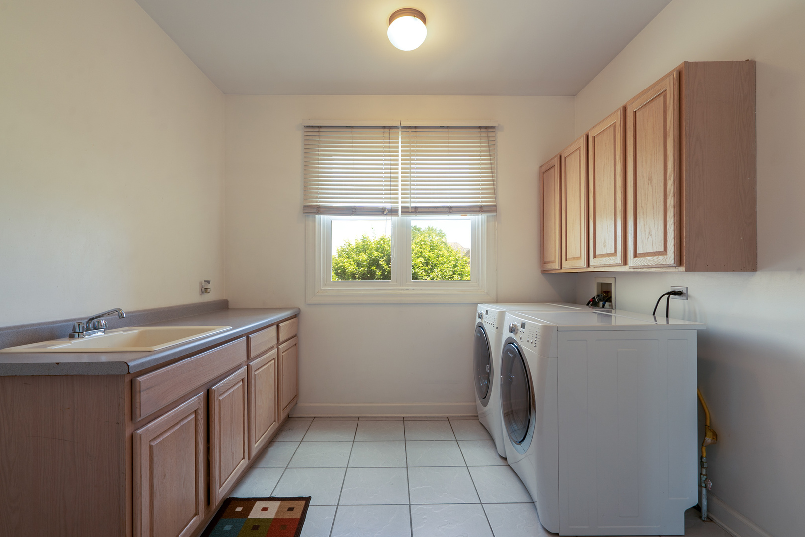 8305 Heather Ridge Spring Grove, IL 60081 - Photo 19 of 34 Gallery Image 19