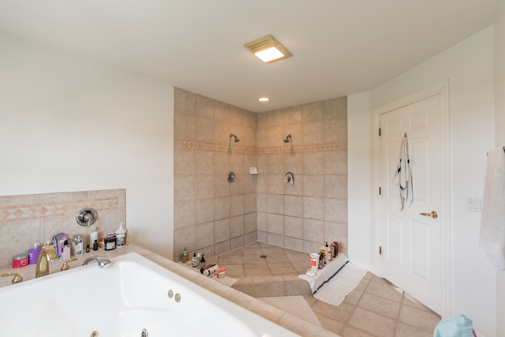 8305 Heather Ridge Spring Grove, IL 60081 - Photo 24 of 34 Gallery Image 24