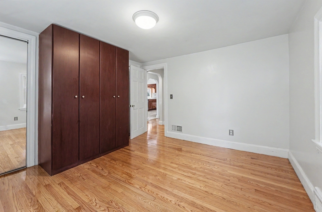 25 Moynihan Road Hamilton, MA 01982 - Photo 32 of 42