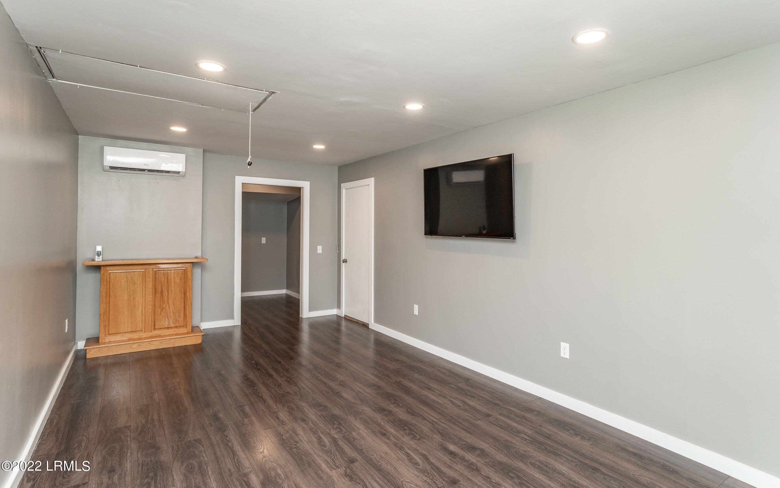 2230 Salem Road Beaufort, SC 29902 - Photo 15 of 34 DSC08612-1.jpg-SMALL