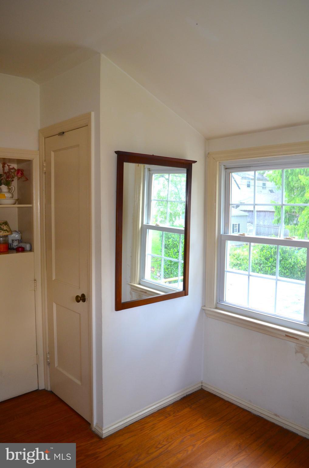 1322 Brook Road Baltimore, MD 21228 - Photo 13 of 23 Interior (General)