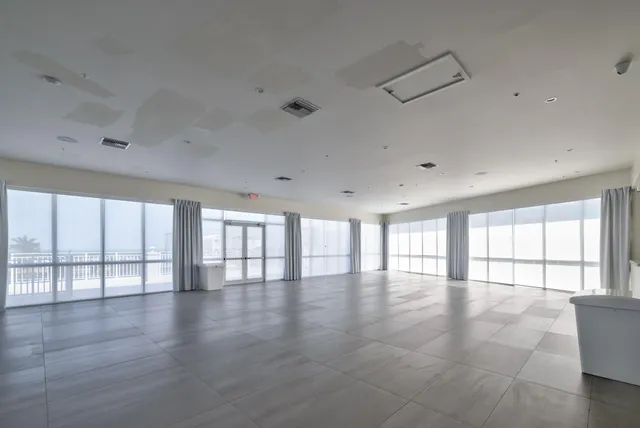 a view of a tennis court