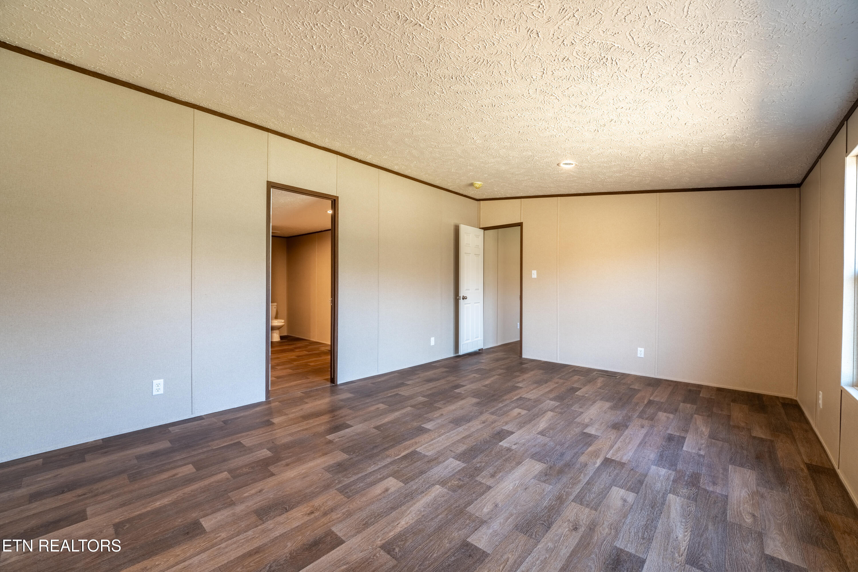 1593 Sweetwater Road Philadelphia, TN 37846 - Photo 14 of 34 14