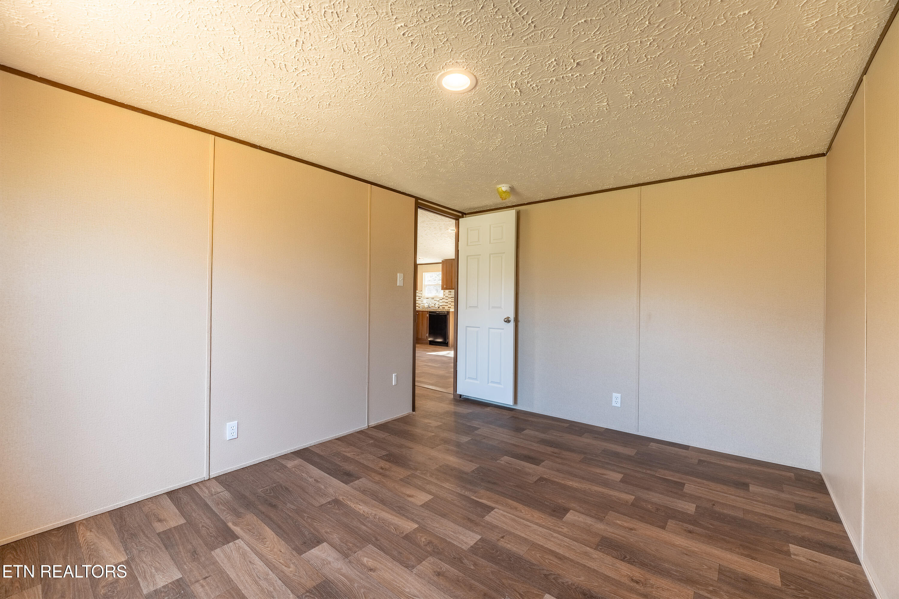 1593 Sweetwater Road Philadelphia, TN 37846 - Photo 19 of 34 19