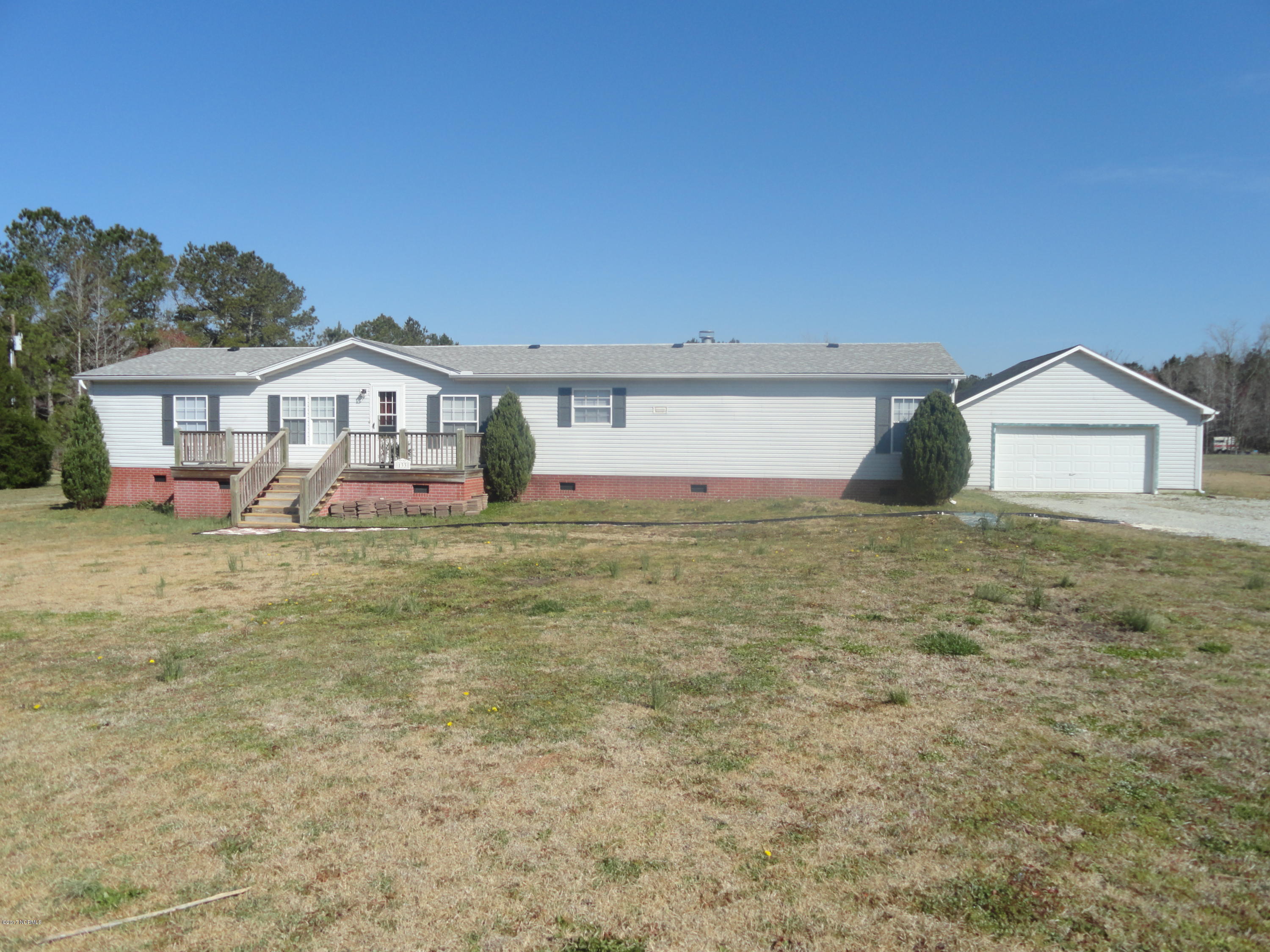 133 Thomas Loop Road Jacksonville, NC 28540 - Photo 1 of 20 DSC04409