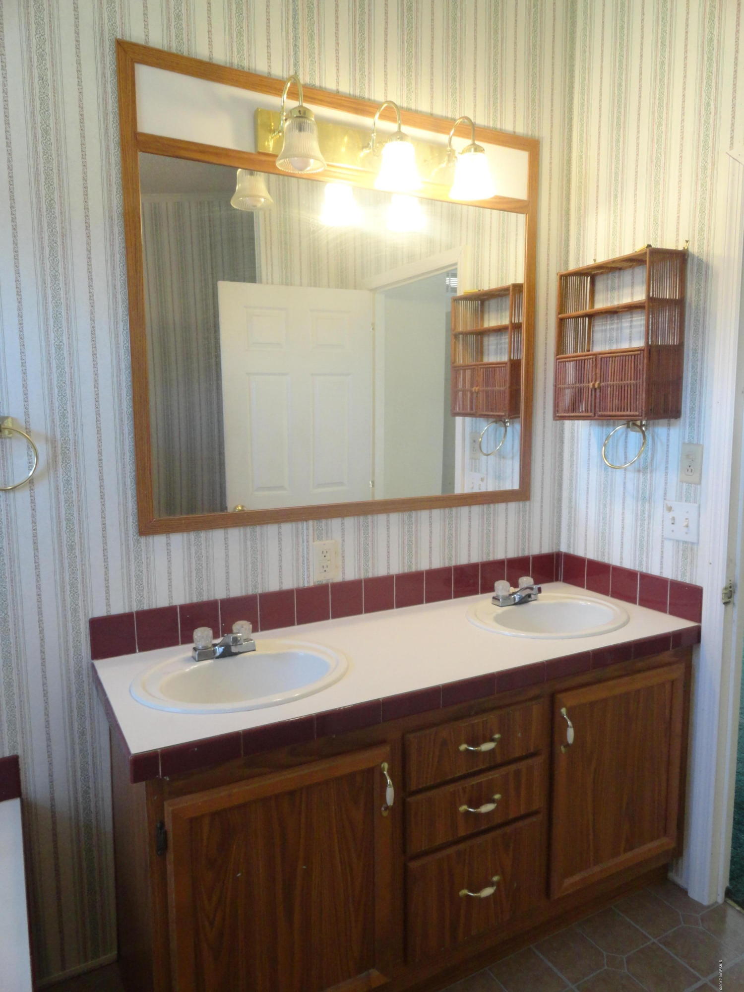 133 Thomas Loop Road Jacksonville, NC 28540 - Photo 12 of 20 DSC04389