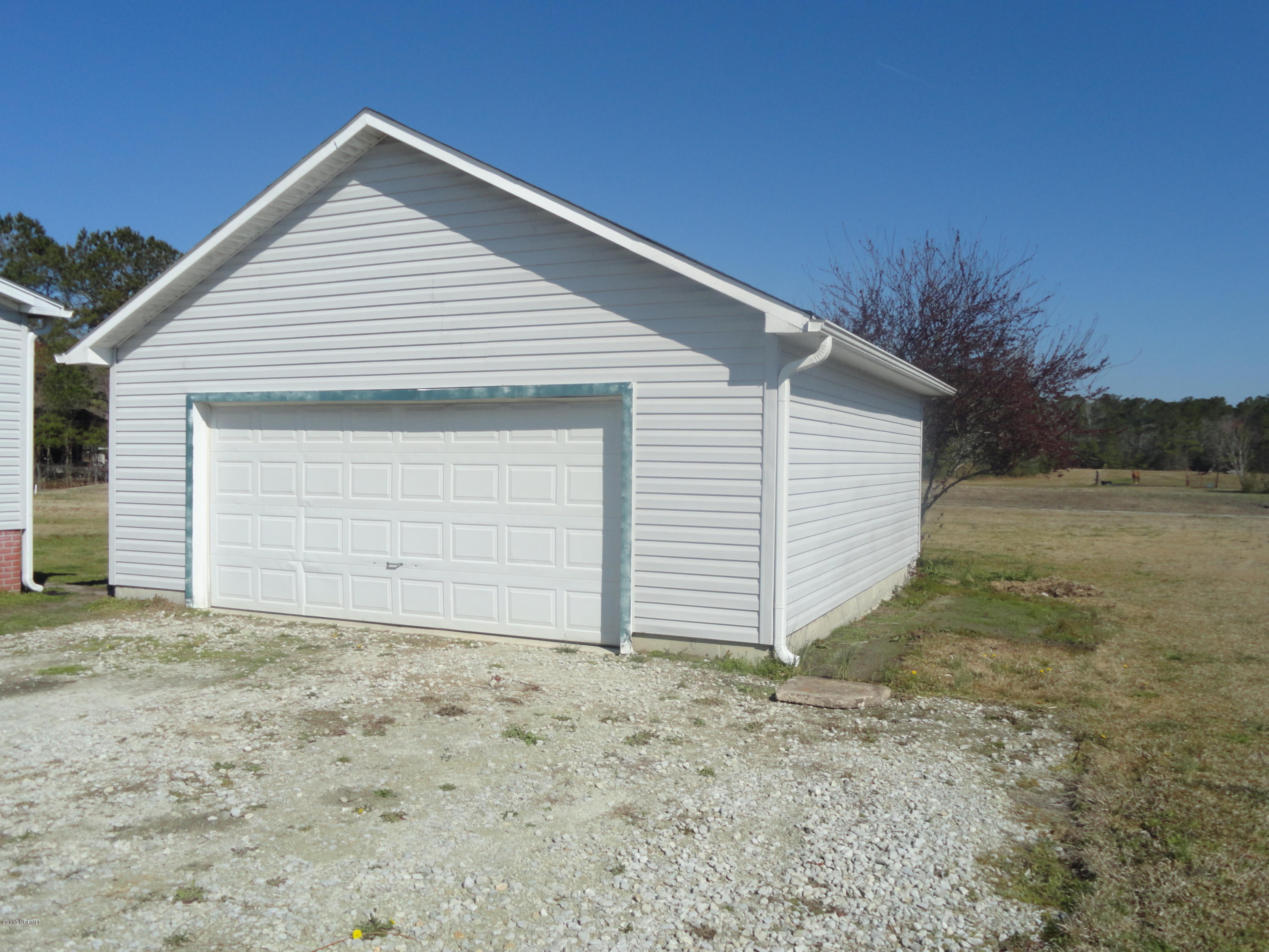 133 Thomas Loop Road Jacksonville, NC 28540 - Photo 18 of 20 DSC04404