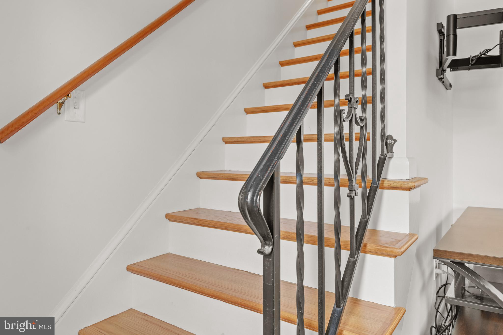 114 Leaman Street Lititz, PA 17543 - Photo 22 of 41