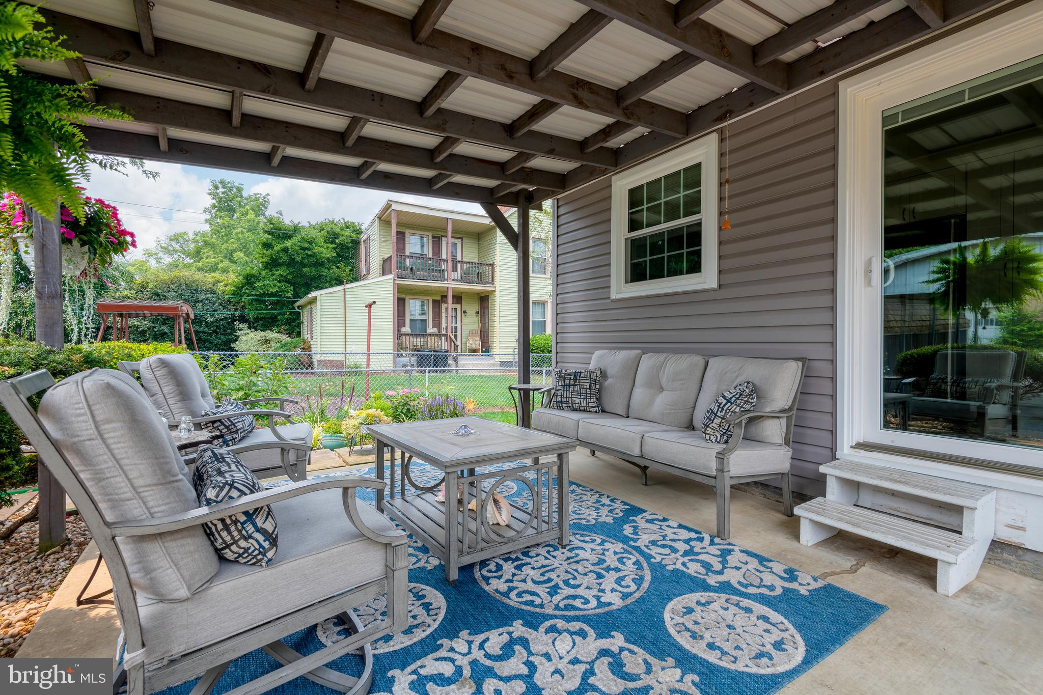 114 Leaman Street Lititz, PA 17543 - Photo 34 of 41