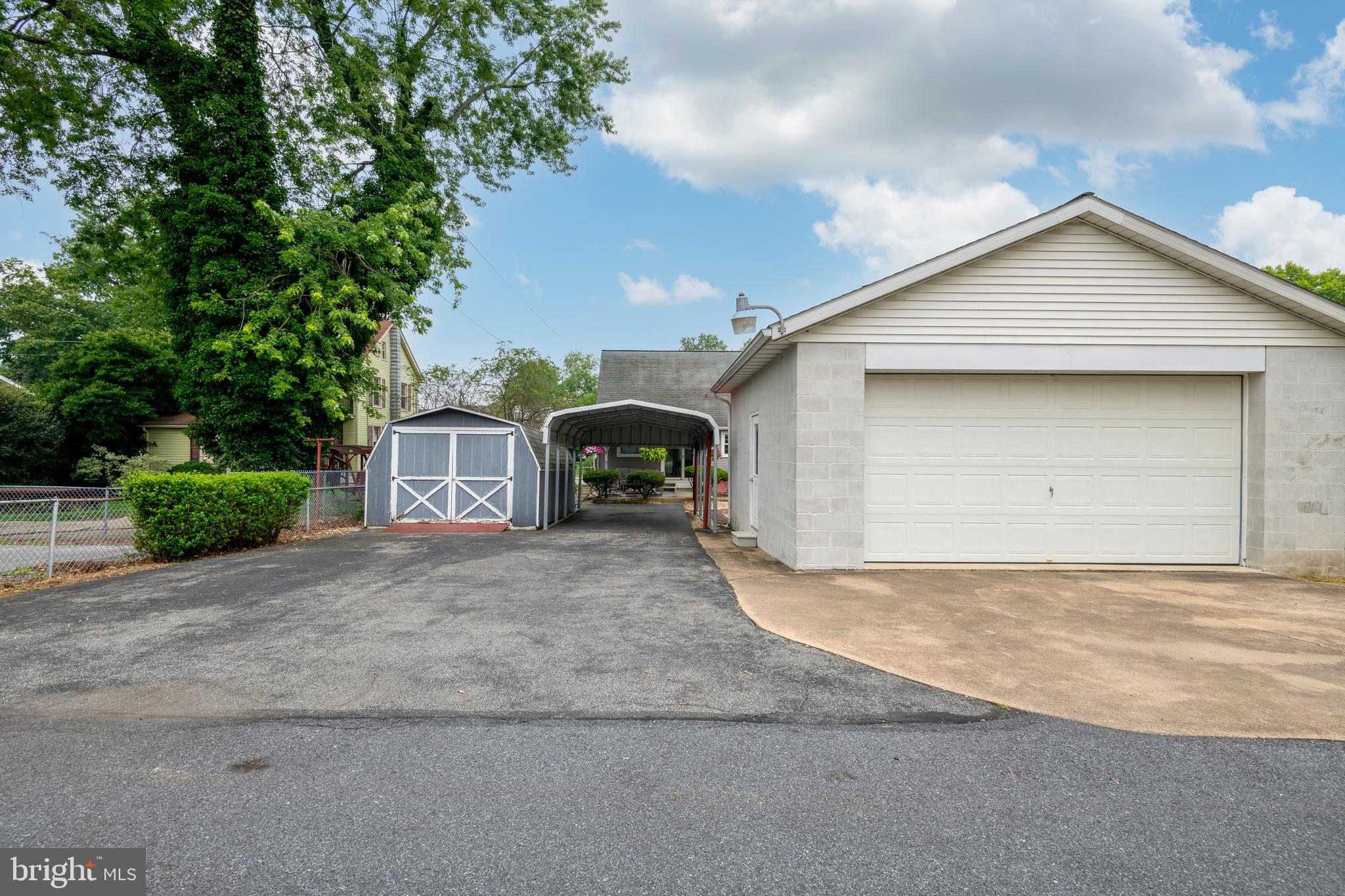 114 Leaman Street Lititz, PA 17543 - Photo 40 of 41