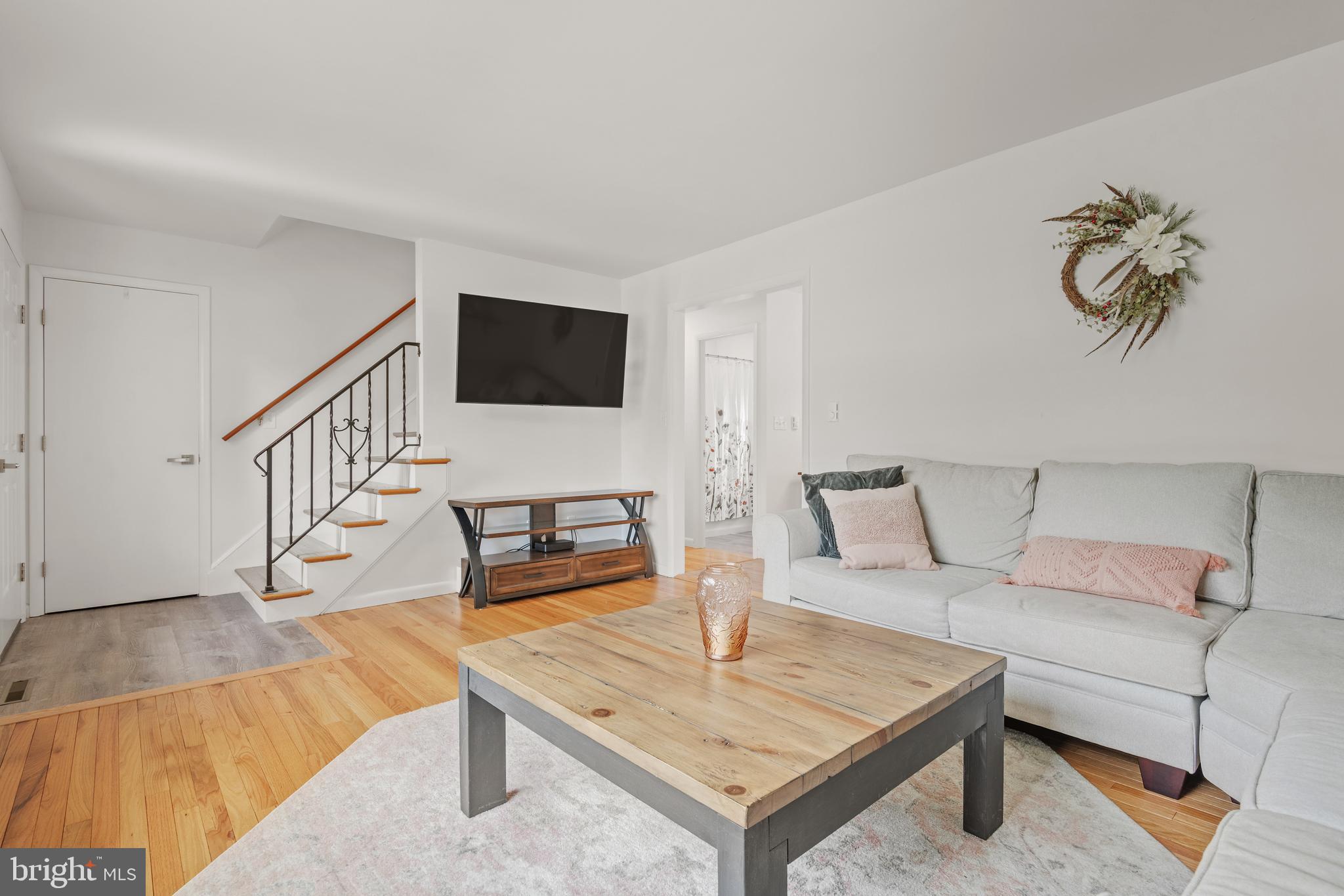 114 Leaman Street Lititz, PA 17543 - Photo 8 of 41