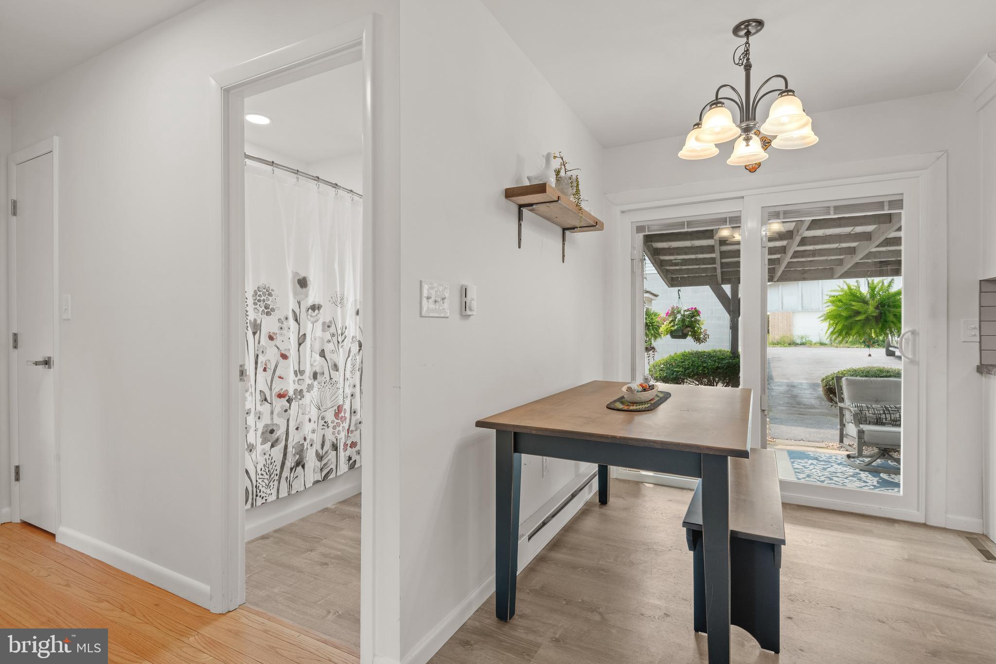 114 Leaman Street Lititz, PA 17543 - Photo 9 of 41