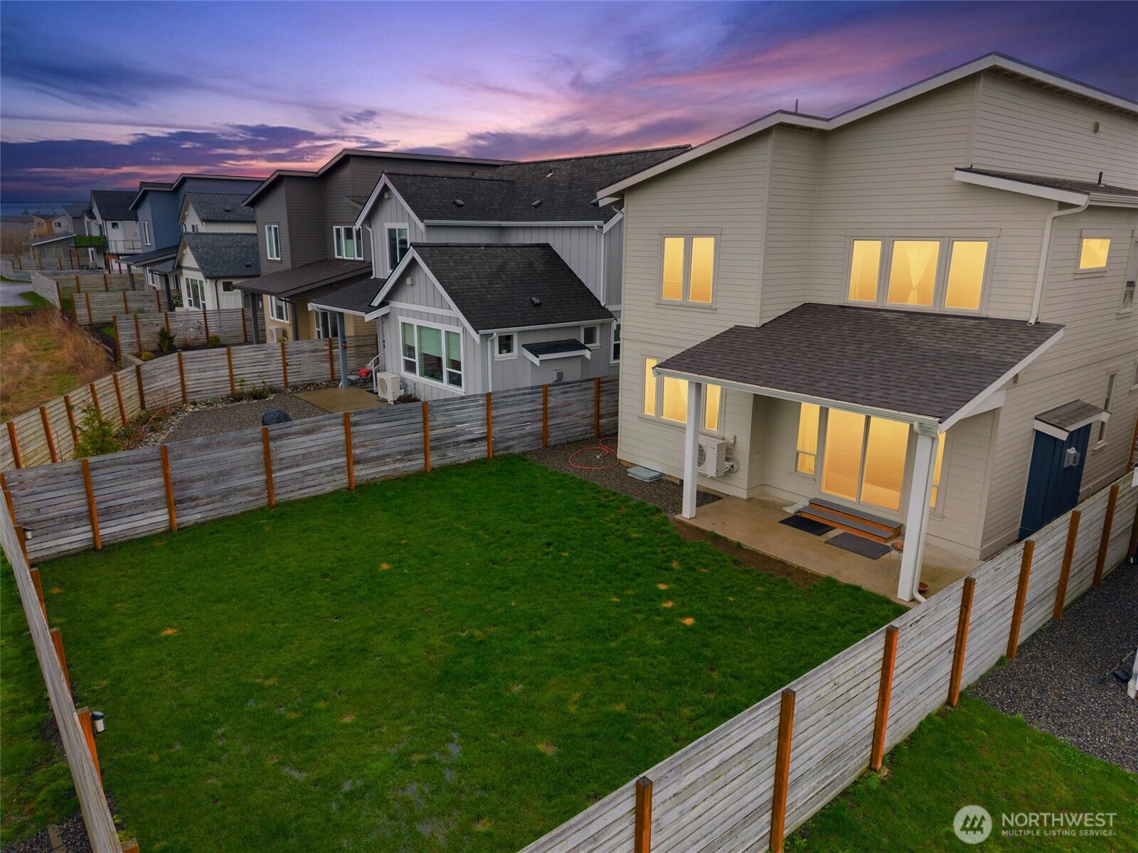 703 Northview Street Bellingham, WA 98226 - Photo 38 of 40 a front view of a house with a yard