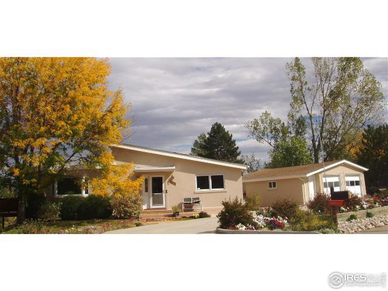 8951 Comanche Road Niwot, CO 80503 - Photo 1 of 17 Gallery Image 1