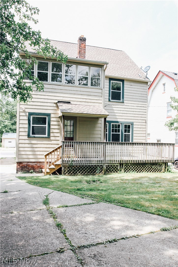 2021 Goodnor Road Cleveland, OH 44118 - Photo 4 of 32