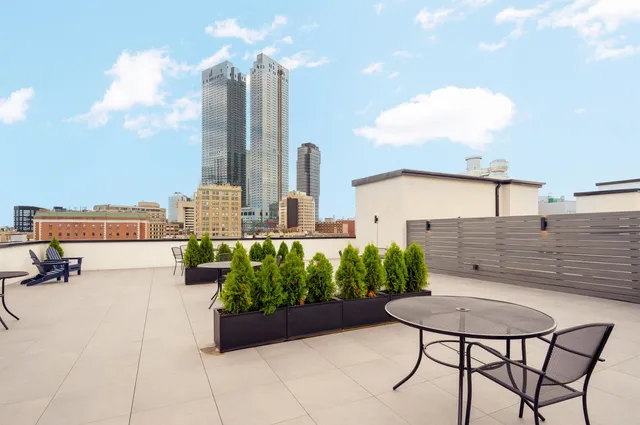 a view of entryway and hall