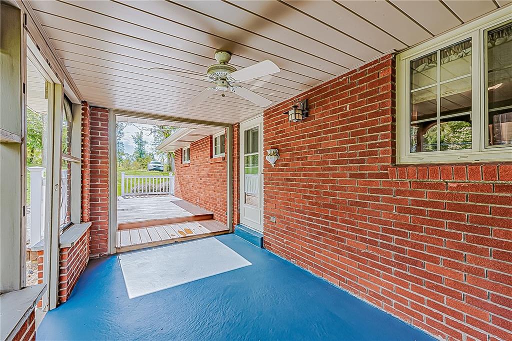 220 Thorne Road Washington, PA 15301 - Photo 21 of 25 Gallery Image 21