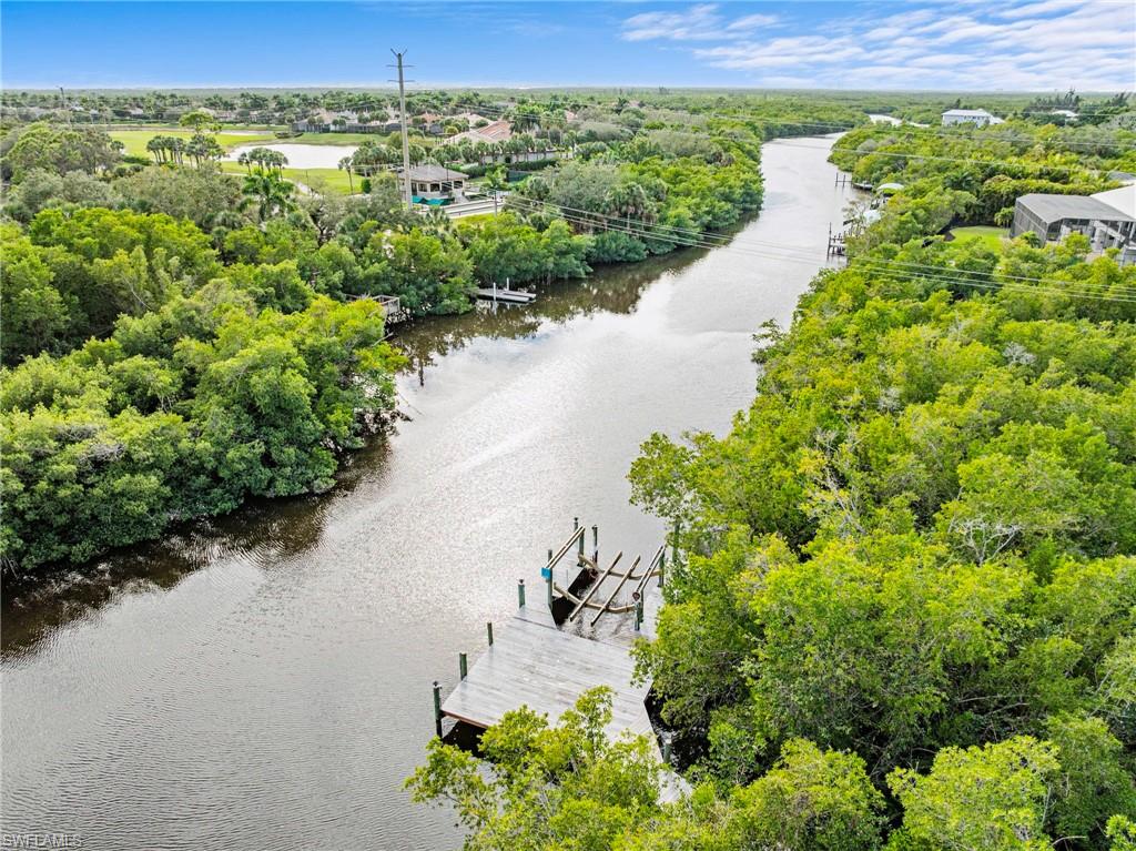 5461 Park Road Fort Myers, FL 33908 - Photo 38 of 41 a view of a garden with a lot of residential houses