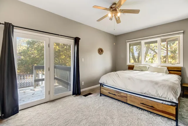 a view of entryway and hall