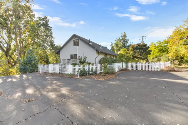 $934,000 | 30640 County Road 86, Winters, CA 95694