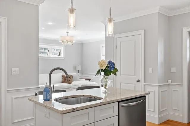 $684,900 | 41 Washington Street, Unit B, Newburyport, MA 01950