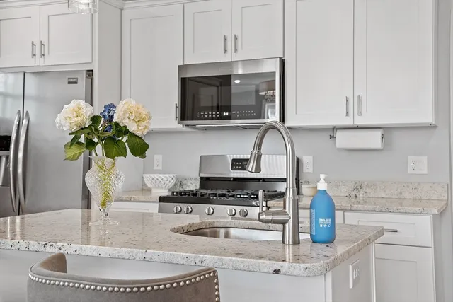 $684,900 | 41 Washington Street, Unit B, Newburyport, MA 01950