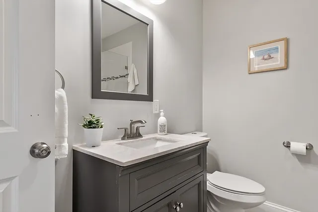 $684,900 | 41 Washington Street, Unit B, Newburyport, MA 01950