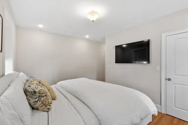 $684,900 | 41 Washington Street, Unit B, Newburyport, MA 01950