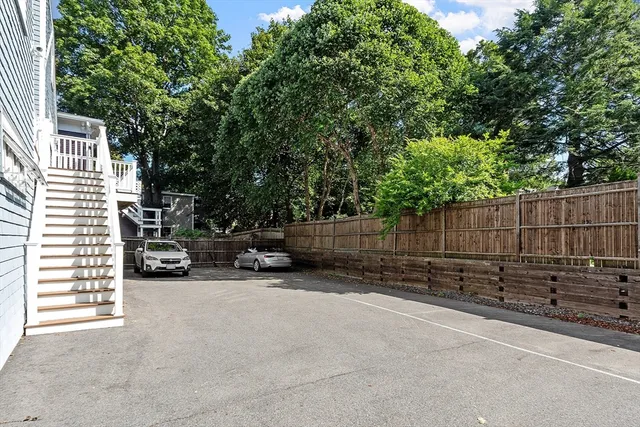 $684,900 | 41 Washington Street, Unit B, Newburyport, MA 01950