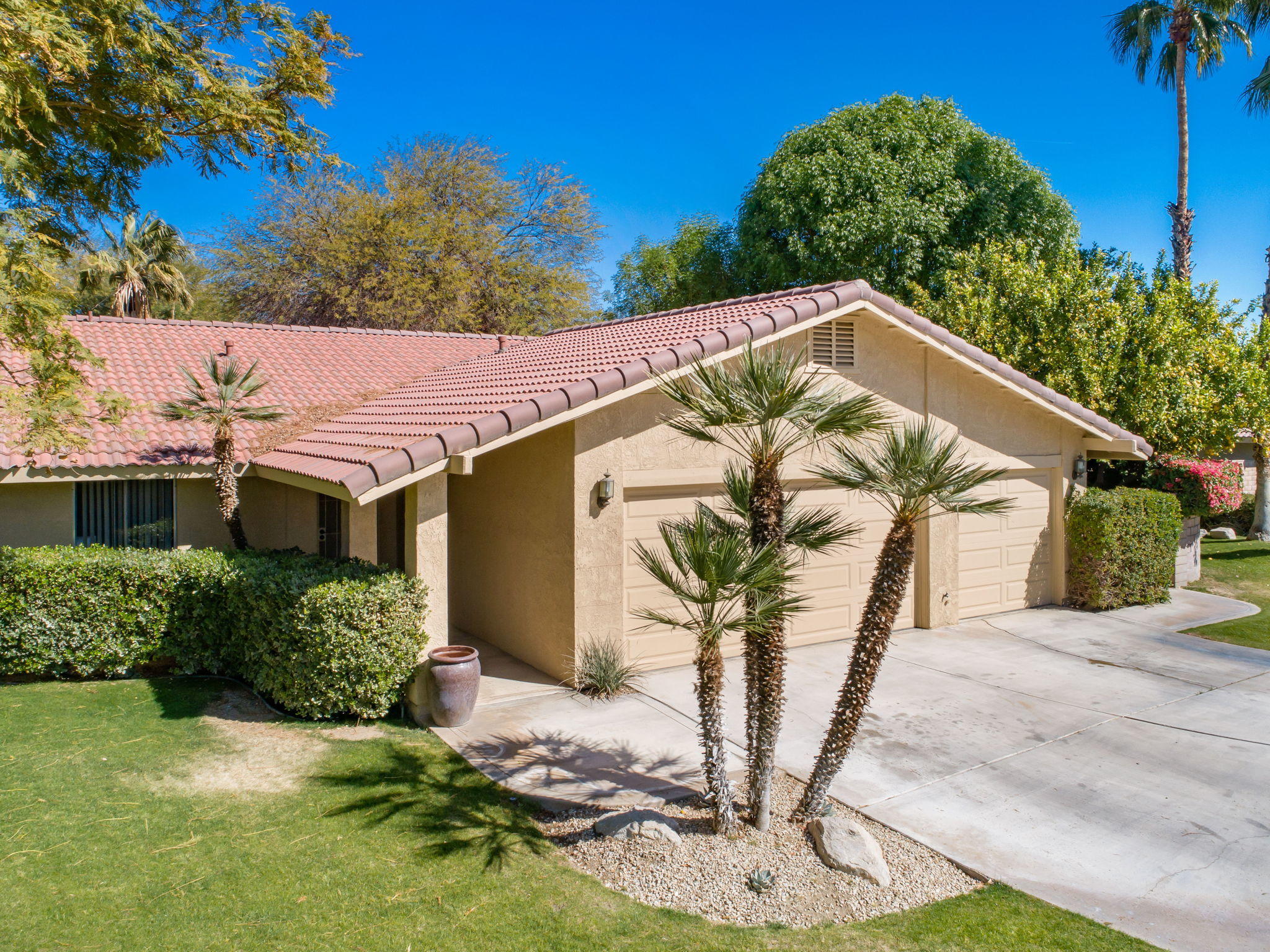 78380 Hope Bay Road Bermuda Dunes, CA 92203 - Photo 2 of 30 3-web-or-mls-FREHope0321_003