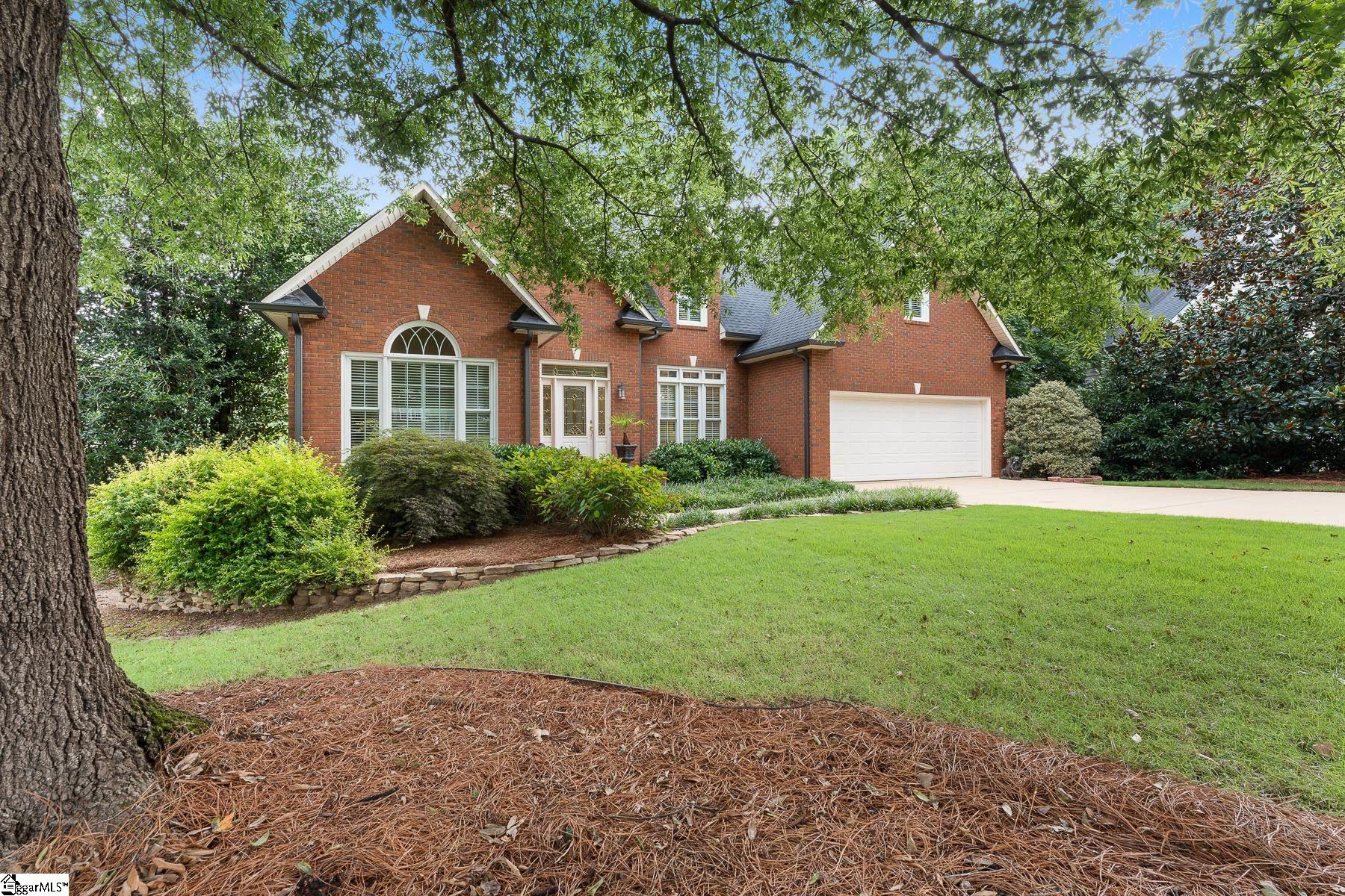 9 Lauriston Place Greer, SC 29650 - Photo 4 of 36 Gallery Image 4
