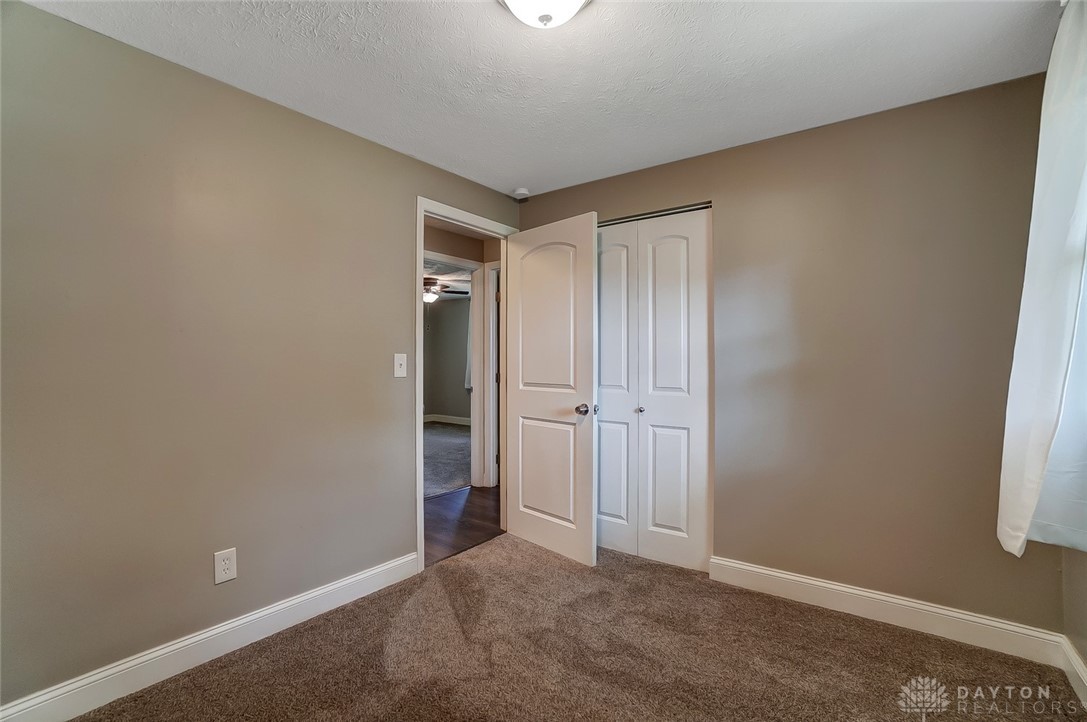 4960 Tilbury Road Huber Heights, OH 45424 - Photo 27 of 34