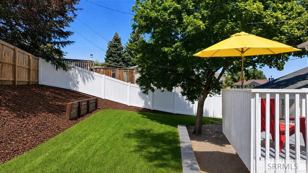 2000 Sandy Lane Pocatello, ID 83204 - Photo 39 of 46