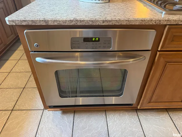 $275,000 | 115 North Harrison Street, Centralia, IL 62801