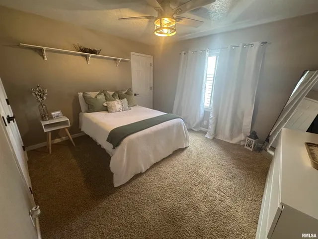 $275,000 | 115 North Harrison Street, Centralia, IL 62801