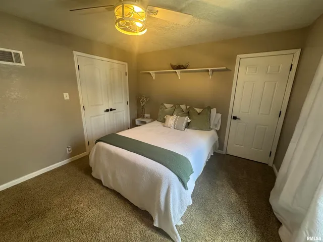 $275,000 | 115 North Harrison Street, Centralia, IL 62801