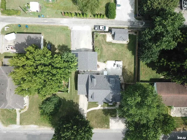 $275,000 | 115 North Harrison Street, Centralia, IL 62801