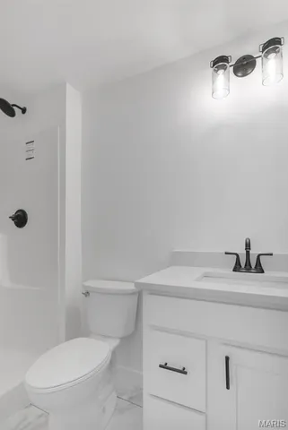 $387,500 | 206 Wrigley Field Drive, Bethalto, IL 62010