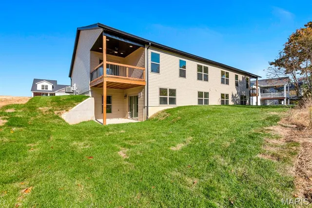 $387,500 | 206 Wrigley Field Drive, Bethalto, IL 62010